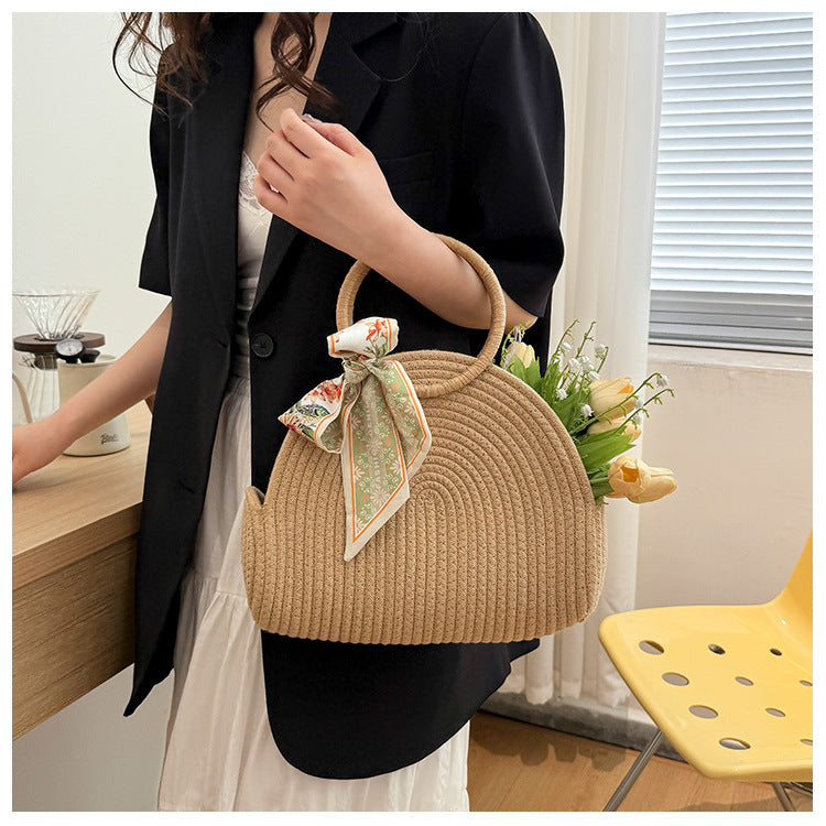 Large-capacity Bucket Western Style Woven Tote Bag